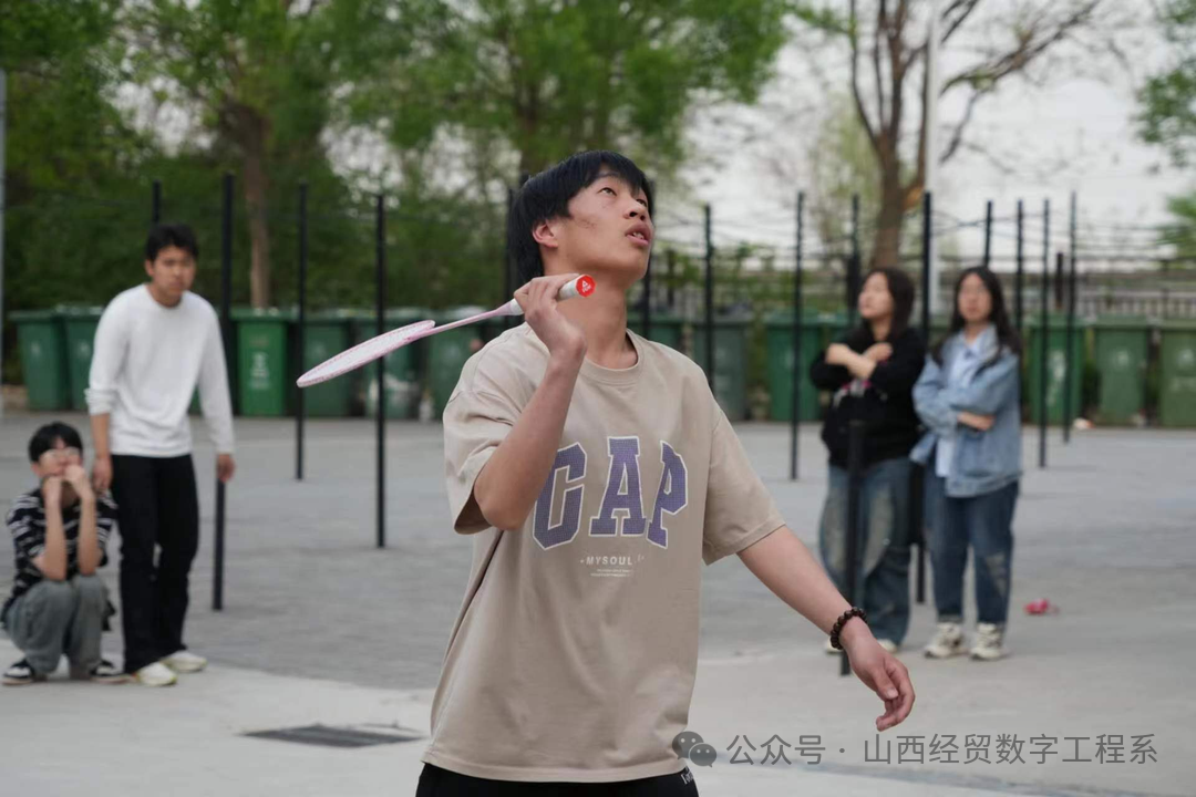1713868444639014512.png 1713868444639014512.png