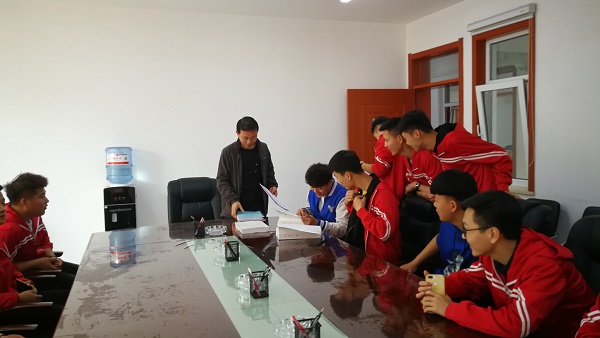 D:\u7cfb部\u7cfb部网页通讯稿904铁十二局实验室.24高主任带队参观中铁十二局检测中心#.jpg