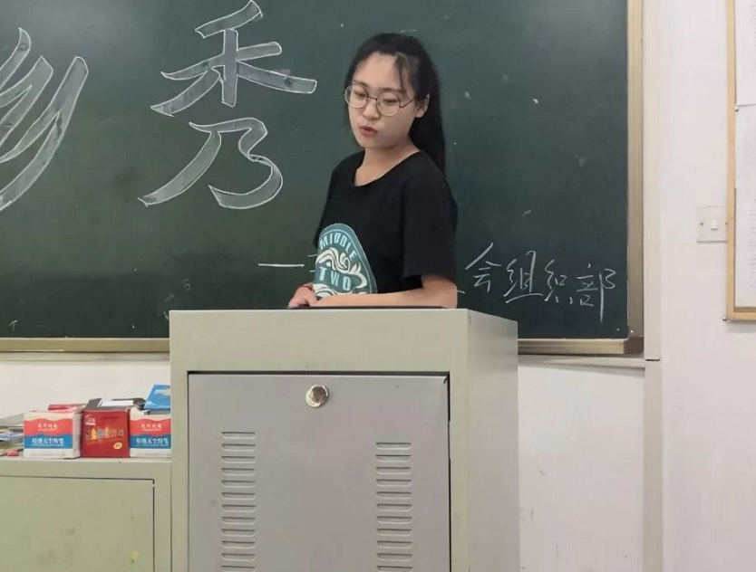 1557966391827007894.png 1557966391827007894.png