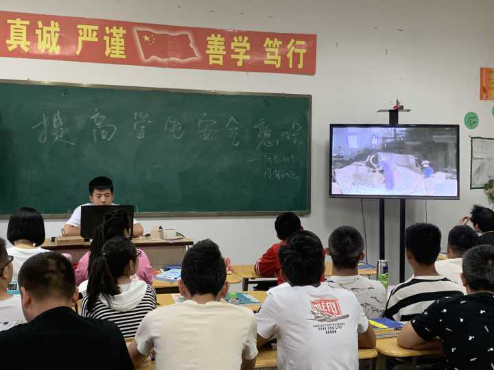 1562639606643062055.png 图片1.png